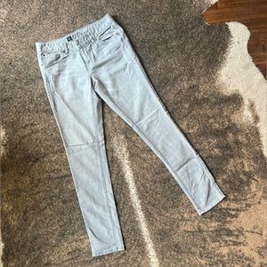 Light Gray Skinny Jeans. 10 Long.